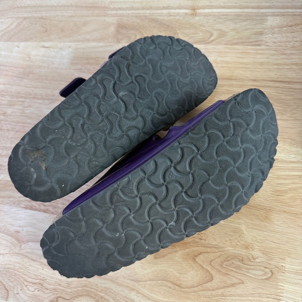 Birkenstock Arizona Patent Slide Sandals in Purple - Picture 8 of 10